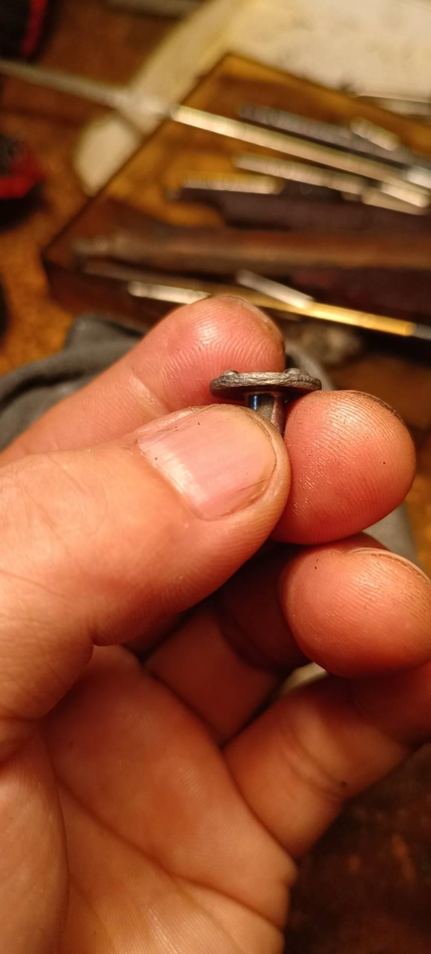 螺丝商学院回答