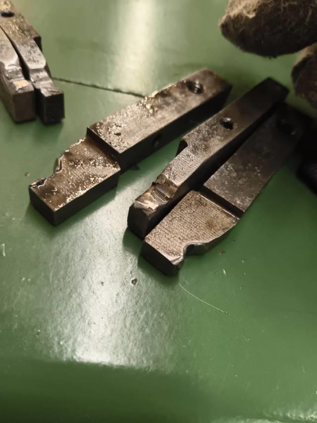 螺丝商学院回答