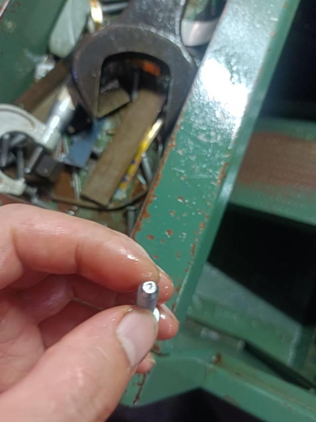 螺丝商学院回答