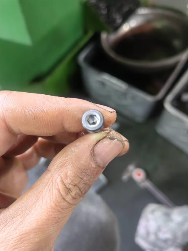 螺丝商学院回答