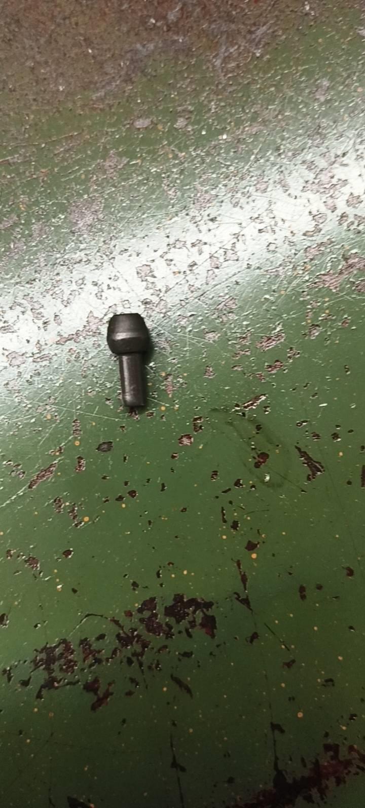 杯头六角冲棒如何做？