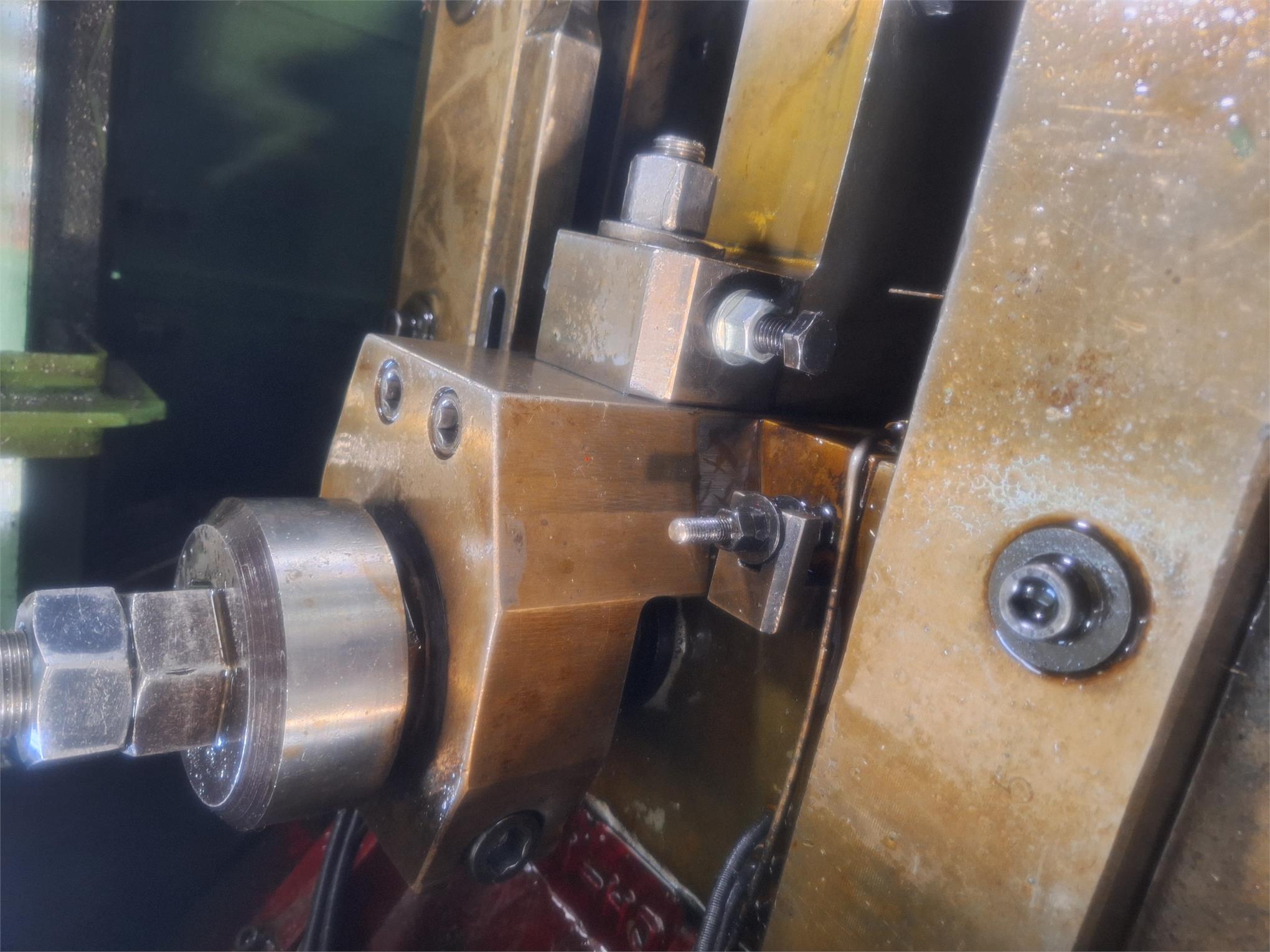 螺丝商学院回答