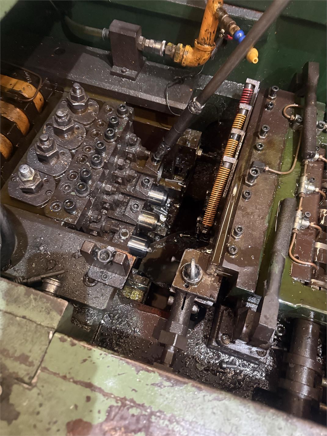 螺丝商学院回答